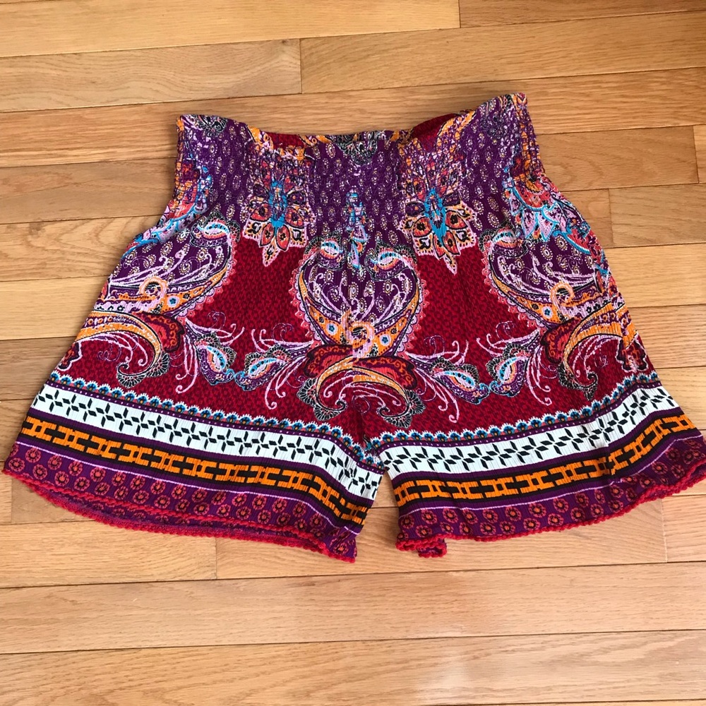 Colorful Size M Flowy Boho Shorts